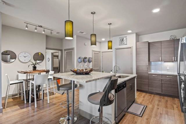 1-bedroom apartment at Avenue 900 in Euless, TX